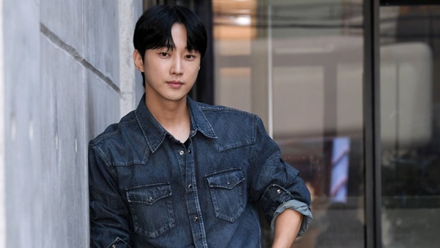 진영, 결국 고개 숙였다…"죄송한 마음"