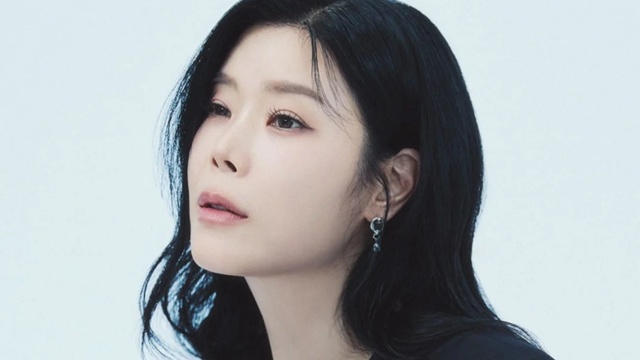 [공식] '이혼' 린, 전 남편 이수 설립 소속사와 결별