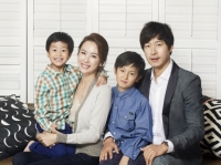 '힐링캠프' 홍은희 유준상 부부 가족사진 공개 '훈훈한 두 아들과 함께'