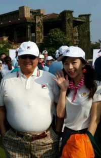 한소영, 중국 액션스타 홍금보와 인증샷 "쿵푸팬더 같죠??"