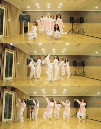 AOA '사뿐사뿐' 뮤직비디오 300만 돌파 스폐셜 영상 공개..아기고양이 변신