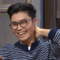 김범수, '비정상회담' 출연, "내 매니저는 사실 친동생"