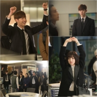 '피노키오' 이종석 이유비, 양팔 번쩍 '벌서기' 현장 포착