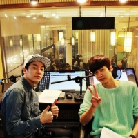 틴탑 엘조 천지, 일일 라디오 DJ 깜짝 변신 '솔직 담백 토크'