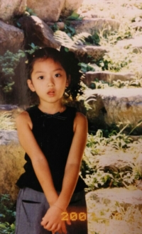 AOA 찬미, 똘망똘망한 어릴적 사진 공개, '단발머리' 춤 추나?