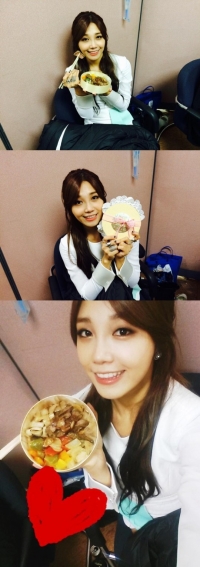 에이핑크 정은지, 넘치는 팬 사랑..도시락 선물 인증 "개구리배 되겠다"