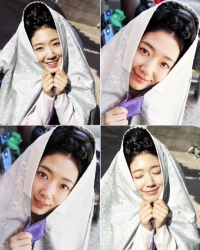'상의원' 박신혜 꽃미모 반짝반짝 촬영장 사진 공개