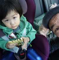 실검보고서, 엄태웅 '슈퍼맨' 합류, 딸 지온양 보니 아빠와 '붕어빵'