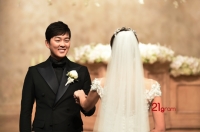 박광현 결혼 “트레이닝복만 입던 신부… 오늘 보니 공주 같다”