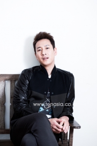 이선균, '사랑은 바이러스'로 극장가 감염시킬까