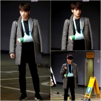 '스파이' 김재중, 팔 깁스 투혼 펼쳐...천재 국정원 요원 변신
