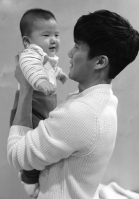하석진, 입양독려 '천사들의 편지' 사진전 동참 “좋은 가정 만나 행복하길”