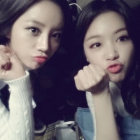 걸스데이 민아, '선암여고 탐정단' 출연하는 혜리 응원 셀카 공개
