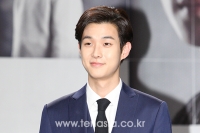 실검보고서, '호구의 사랑' 최우식, 영화 '거인'으로 연기력 인정받은 기대주
