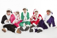 비아이지, 크리스마스 맞이 깜짝 산타 변신