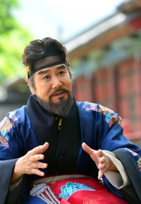 방송 3사 연기대상, 이변은 없었다…&#39;나눠주기&#39;는 여전