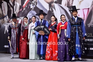 '객주', '정의로운' 국회의원 가고 '정의로운' 장사꾼 온다(종합)