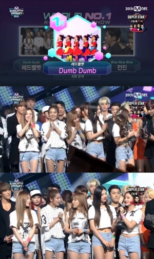'엠카운트다운' 레드벨벳, '엠카'도 점령했다… '덤덤'으로 1위