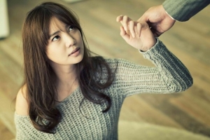 '유일랍미' 이태임, 과거 이민기와 파격 베드신 재조명 "내숭 없었다"