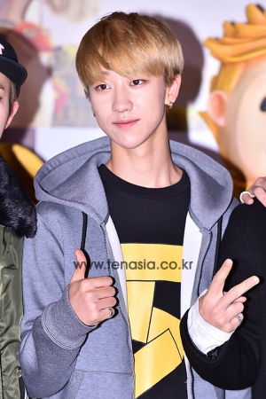 [TENPHOTO] 세븐틴 디에잇, 눈이 부신 중국 왕자 미모 (어린왕자)