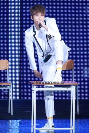 [TENPHOTO] 세븐틴 원우, 멋있고 섹시하고 혼자 다 하네 (세븐틴 콘서트)