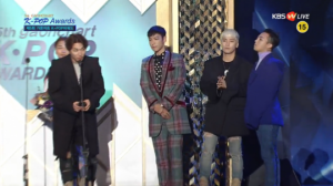 '가온차트' 빅뱅, 7~8월 음원부문 올해의 가수상 "VIP 없었다면 우리도 없었다"