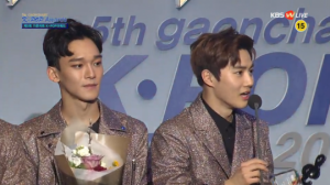 '가온차트' 엑소, 4분기 앨범상 "이젠 저희가 행복을 드리겠습니다!"