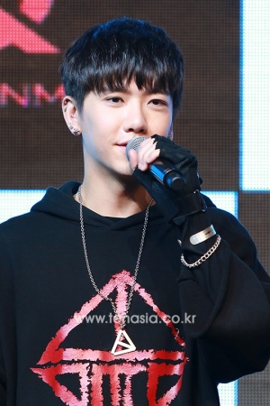 VAV 샤오 “팬들에 감사해, 멋진 무대로 보답할 것”