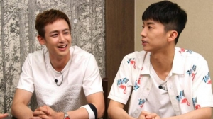 &#39;식사하셨어요&#39; 2PM 닉쿤-우영 &#34;아부다비 여행, 잊지 못할 것 같다&#34;