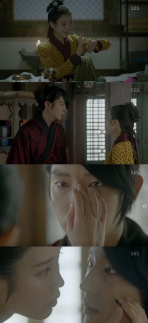 &#39;달의 연인&#39; 이지은, 이준기 상처 지웠다 &#34;가면 벗겨드릴게요&#34;