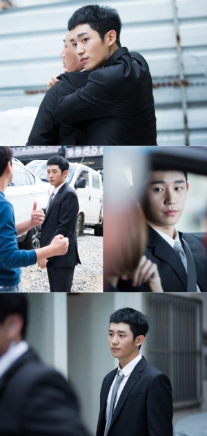 &#39;불야성&#39; 정해인, 연기 변신 제대로...눈빛부터 달라졌다