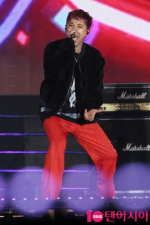 [TEN PHOTO] FT아일랜드 이홍기 '카리스마 폭발'