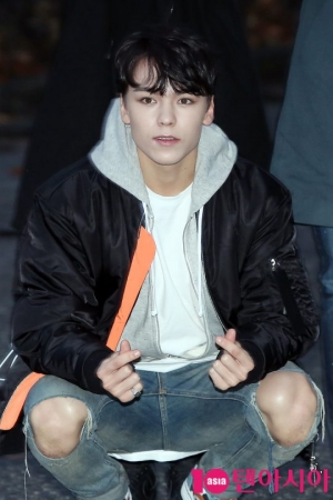 [TEN PHOTO] 세븐틴 버논 '시선 강탈 비주얼'