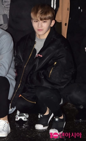 [TEN PHOTO]세븐틴 우지 '촉촉한 눈빛'