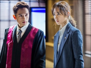 지성X권유리, 법정에서의 첫 만남 &#39;살벌&#39;
