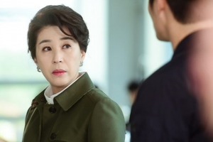 &#39;행복을 주는 사람&#39; 김미경, 이하율 향한 엇나간 모정