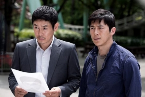 [TEN 리뷰] 질긴 부성애 '루시드 드림', 참신하지만…