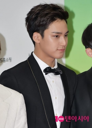 [TEN PHOTO]세븐틴 민규 '반짝반짝 빛나는 만찢남'