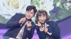 &#39;듀엣가요제&#39; 허경환X오나미, 스페셜 무대로 재회 &#39;여전히 핑크빛&#39;