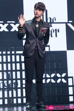 [TEN 초점] &#39;빅스&#39; 엔, 차학연의 두 얼굴