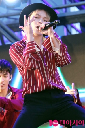 [TEN PHOTO] 세븐틴 버논 '치명적인 유혹'