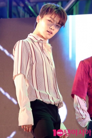 [TEN PHOTO] 세븐틴 디노 '멋짐 가득'