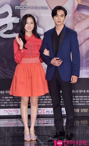 [&#39;군주&#39; D-1 ②] 유승호X김소현, 이 조합 실화입니까?