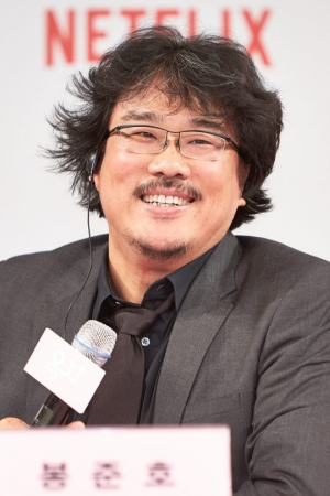 &#39;옥자&#39; 봉준호 감독X틸다 스윈튼, 19일 칸 영화제 레드카펫 선다