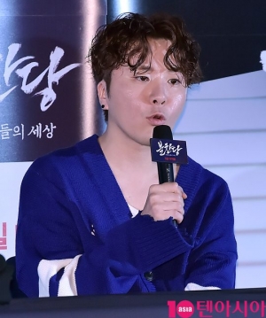 [TEN 초점] '불한당', 칸行·호평에도 웃지 못하는 이유