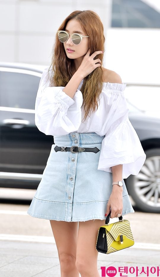 한채영, 바비인형의 공항패션…