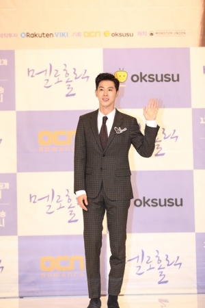 [TEN 현장] '동방신기 열정남' 정윤호, 연기열정에 '홀릭'