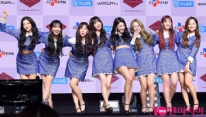 윤상 떠난 러블리즈, 정상에서 &#39;종소리&#39; 울릴까(종합)