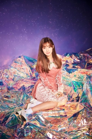 오마이걸 아린, '더쇼' 스페셜 MC 출격...영재·호현과 호흡