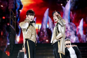 [TEN 공연] 동방신기, 끝나지 않는 '서클'